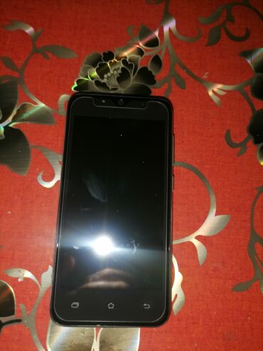 Samsung: Samsung Galaxy S21, bоја - Crna, Dual SIM na lalafo.rs — 3 Samsung: Samsung Galaxy S21, bоја - Crna, Dual SIM — 3