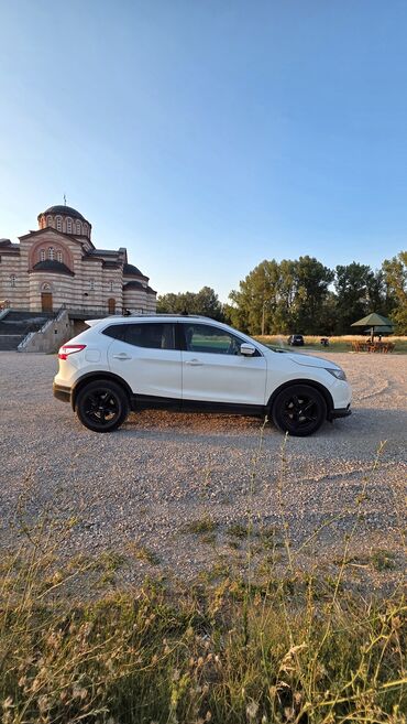 Nissan: Nissan Qashqai: 1.6 l | 2014 г. SUV/4x4 — 6