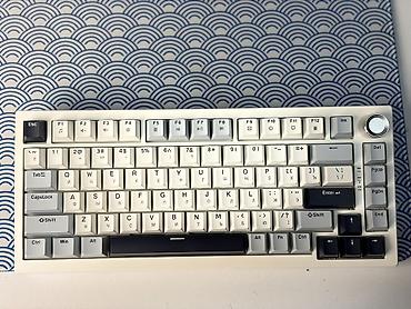 logitech superlight: Клавиатура, Механическая, Bluetooth, Проводное подключение, Размер: 75% — 3