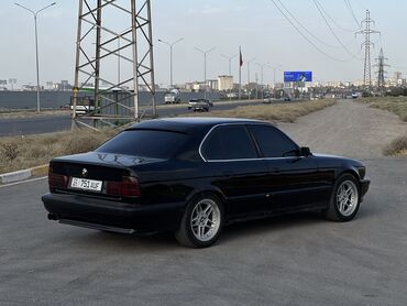 включатель фар мерс: BMW 5 series: 1992 г., 2.5 л, Механика, Бензин, Седан