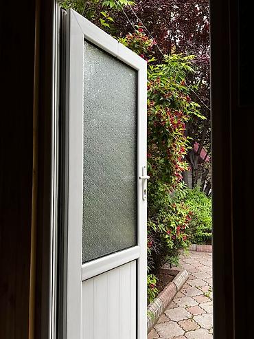 Иссык-Куль 2026: Номер, ХАН ЦО Золотые пески, Бостери, Детская площадка, Парковка, стоянка, Баскетбольная площадка — 5