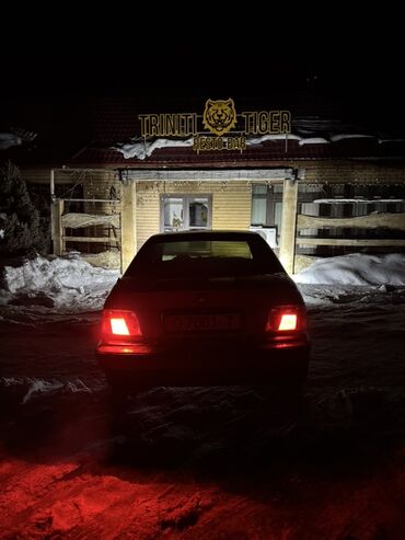 BMW: BMW 3 series: 1992 г., 1.6 л, Механика, Бензин, Седан — 16