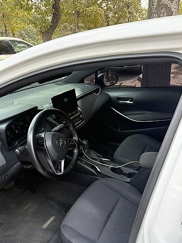 corolla s: Toyota Corolla: 2023 г., 1.8 л, Вариатор, Гибрид, Седан — 4