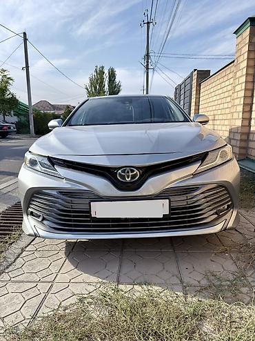 Toyota: Toyota Camry: 2019 г., 2.5 л, Вариатор, Гибрид, Седан — 1