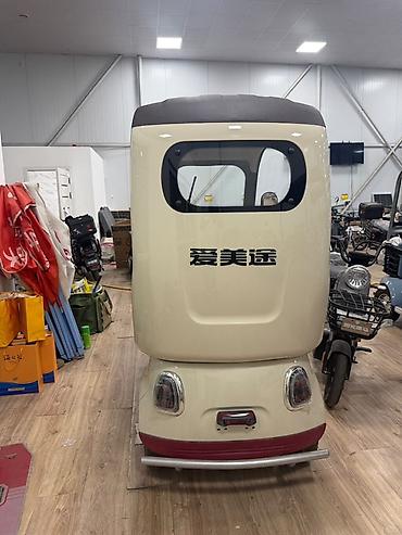 Microcar: Microcar : 2025 г., Электромобиль — 15