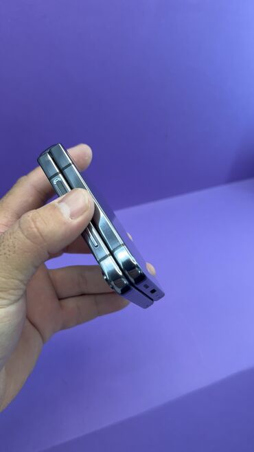 Samsung: Samsung Galaxy Z Flip 5, Б/у, 256 ГБ — 5