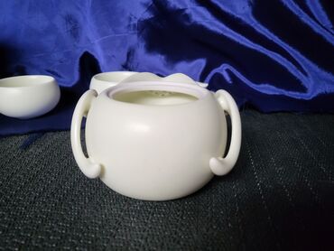 Kuhinjski setovi: Servis vintaz,nov porcelanski za caj za dvoje. Perfektan rad i — 8