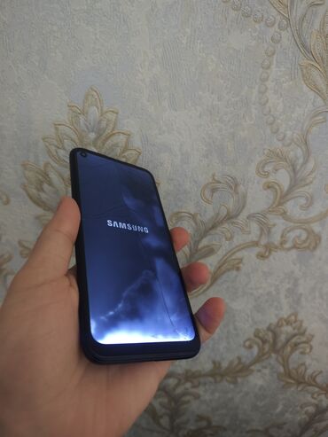 Samsung: Samsung Galaxy A11, 64 GB, rəng - Qara, Qırıq — 2