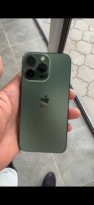 apple iphone 13: IPhone 13 Pro, Колдонулган, 128 ГБ, Matte Midnight Green, Заряддоочу түзүлүш, Коргоочу айнек, Кабель, 74 %