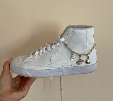 борцовки тайгер: Кроссовки, 40, Nike, Б/у, цвет - Белый, Самовывоз