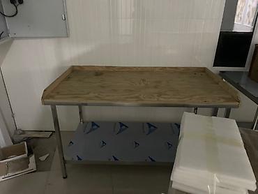 Другое оборудование для фастфудов: Профессиональные стеллажи из нержавеющей стали, профессиональные столы — 14