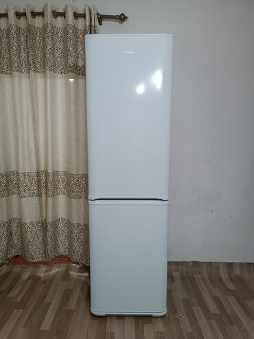 Холодильники: Холодильник Biryusa, Б/у, Двухкамерный, No frost, 60 * 210 * 60