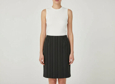 jaka koszula do szarej marynarki: Women`s skirt, size XS