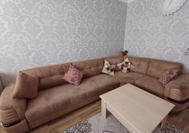 Masa və oturacaq dəstləri: Künc divan, İşlənmiş, Açılan, Bazalı, Parça, Çatdırılma yoxdur