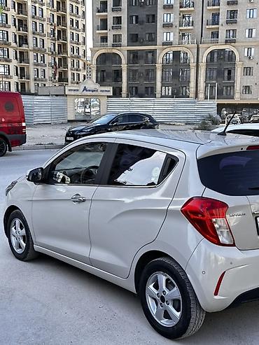 lider auto: Chevrolet Spark: 2017 г., 1 л, Автомат, Бензин, Хэтчбэк — 5