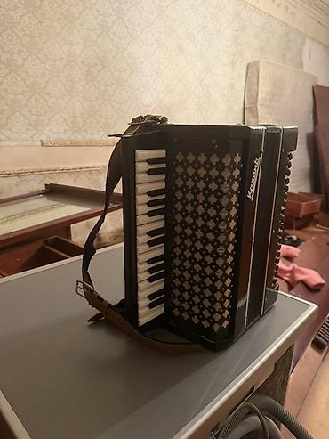 elektro gitara satisi: Kazanki akkordeon - Növ: Klaviaturalı akkordeon (piano-akkordeon) - — 2