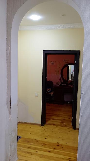 Həyət evləri və villaların satışı: 3 otaqlı, 100 kv. m, Orta təmir — 22