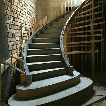 Обшивка лестниц: Леснитса тепкич куямиз бетондан — 26