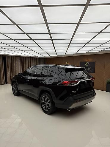 поменять ключи: Toyota RAV4: 2022 г., 2.5 л, Вариатор, Гибрид, Кроссовер — 5