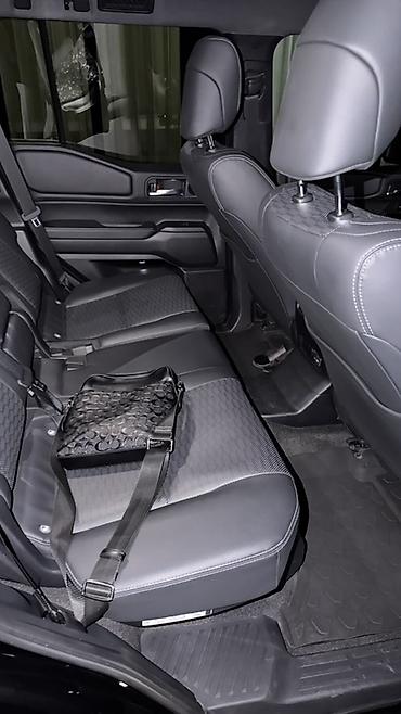 land cruiser 250: Toyota Land Cruiser: 2024 г., 2.4 л, Автомат, Бензин, Внедорожник — 7