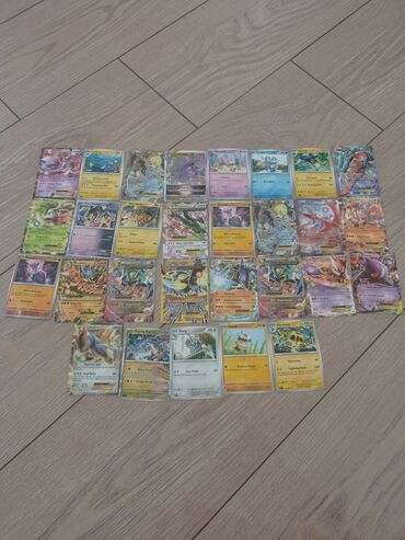 Казаны: Bu kolleksiyada müxtəlif Pokemon personajları təsvir olunan bir neçə