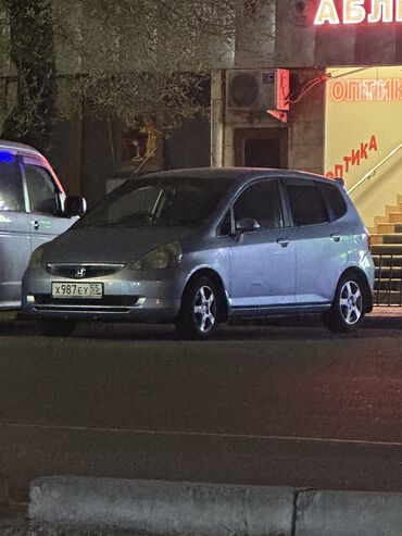 авто в рассрочку в бишкеке без процентов: Honda Fit: 2000 г., 1.3 л, Автомат, Бензин, Хетчбек