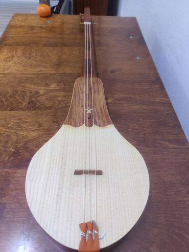 микрофон для озвучки видео купить: Комуз сатылат уну тунук таза Жана шандуу чыгат алчурга калын чехолу