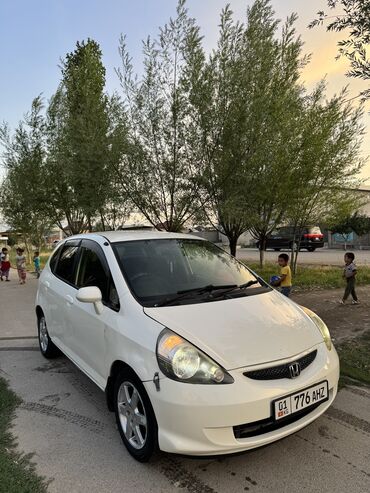 передок на трактор: Honda Fit: 2002 г., 1.3 л, Вариатор, Бензин, Хэтчбэк