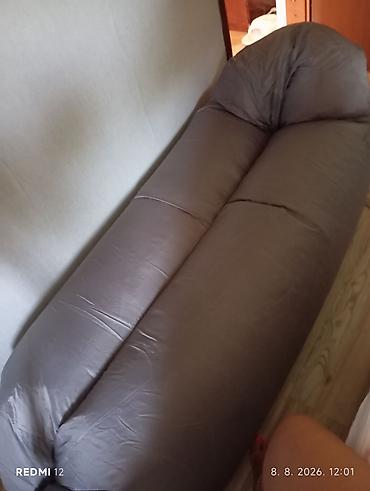 plasticne hoklice: Naduvna ležaljka/sofa na vazduh – siva Veoma prakticna stvar — 2