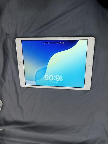 ipad 2: İşlənmiş Apple iPad 8 (2020), 10,2", 128 GB — 1