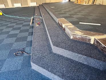 Напольные работы: Укладка пола, Монтаж напольных плинтусов, Выравнивание пола | Ковролин, Ламинат, Линолеум Больше 6 лет опыта — 2