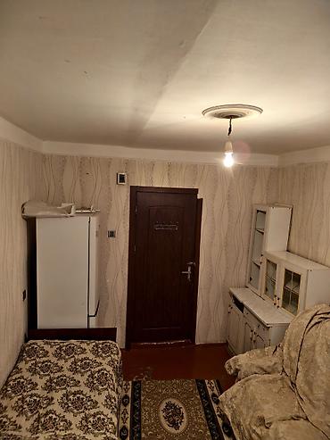 köhnə binalar: Bakı, 8-ci kilometr, 1 otaqlı, Köhnə tikili, m. Xalqlar Dostluğu, 12 kv. m — 1