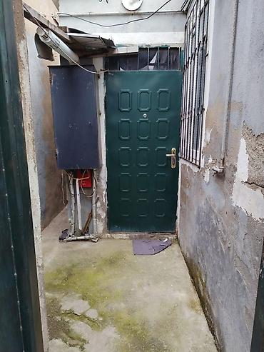Həyət evləri və villaların satışı: 2 otaqlı, 49 kv. m, Orta təmir — 4