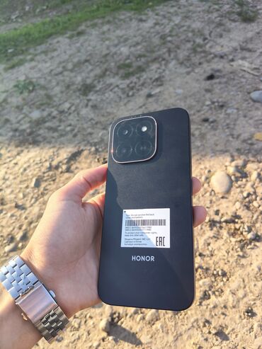 paltar yuyanlarin qiymeti: Honor 7X, rəng - Qara