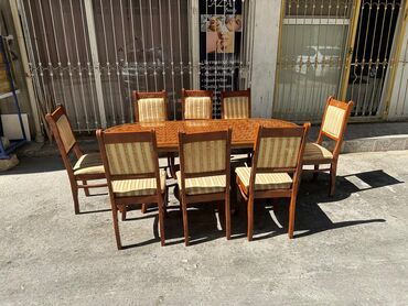 Masa və oturacaq dəstləri: Qonaq otağı üçün, İşlənmiş, Oval masa, 8 stul, Azərbaycan
