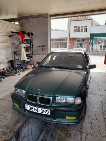 3 kameralı videoregistrator: BMW 3 series: 2 l | 1994 il Sedan