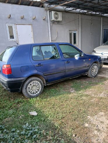 машина в ош: Volkswagen Golf: 1994 г., Хетчбек