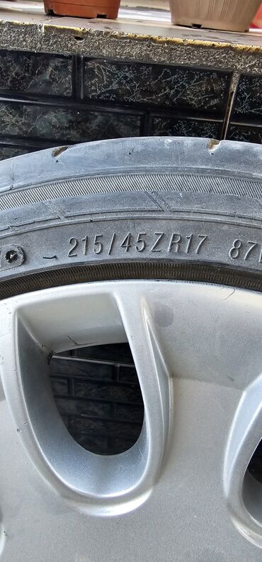 Диски: Диски R 17 Audi, Комплект, отверстий - 5, Б/у