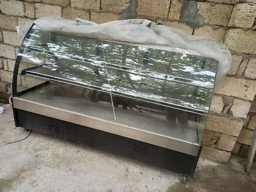 Soyuducu avadanlığı: Soyuducu vitrin 700 Azn.Az işlənib, tam işləkdir.Ölçüsü 2m. Ünvan — 1