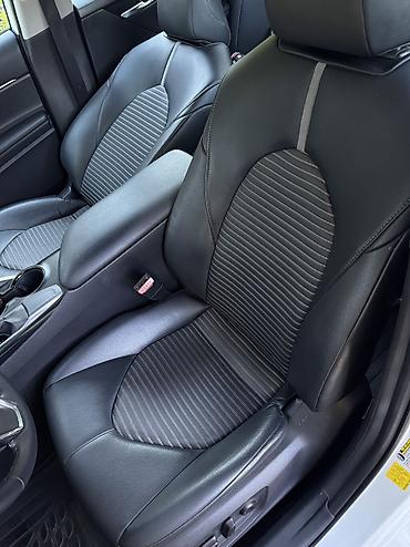 Toyota: Toyota Camry: 2020 г., 2.5 л, Автомат, Бензин, Седан — 9