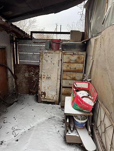 Спальные гарнитуры: Набор мебели для дома: - Шкаф трёхстворчатый с зеркалами: центральная — 14