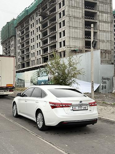gac aion v 2021: Toyota Avalon: 2015 г., 2.5 л, Вариатор, Гибрид, Седан — 3