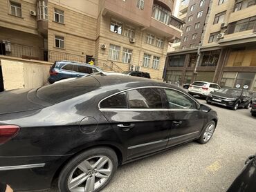 фольксваген поло автомат: Qara rəngli Volkswagen Passat CC avtomobili. Dörd qapılı kupe tipli