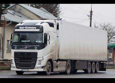 фура тандем вольво: Грузовик, Volvo, Стандарт, 6 т, Б/у