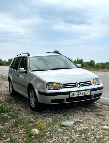 Volkswagen: Volkswagen Golf: 2001 г., 1.6 л, Механика, Бензин, Универсал