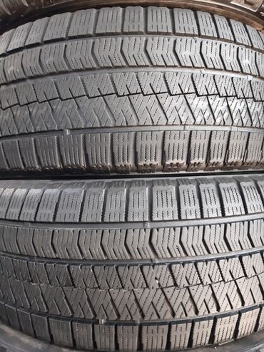 колесо от тачки: Шины 215 / 50 / R 17, Зима, Б/у, Пара, Япония, Bridgestone