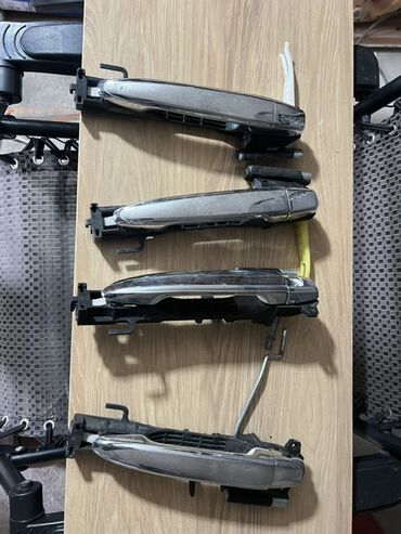 продать старые купюры: Эшик туткаларынын комплектиси Эшиктин туткасы