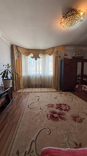 Продажа коттеджей и домов: 📍ул. 27-линия 🔘8-комнат 🔘2 этажа 🔘400м² Продаётся просторный частный — 20