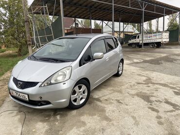 авто хонда фит: Honda Jazz: 2010 г., 1.3 л, Механика, Бензин, Хэтчбэк