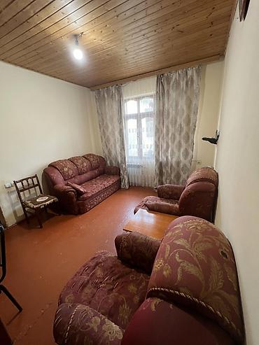 imislide ev satilir: Bakı, Qaraçuxur qəs., 3 otaqlı, Köhnə tikili, m. Xalqlar Dostluğu, 54 kv. m — 7